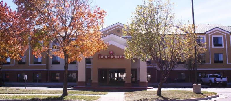 Comfort Suites DEN Exterior photo